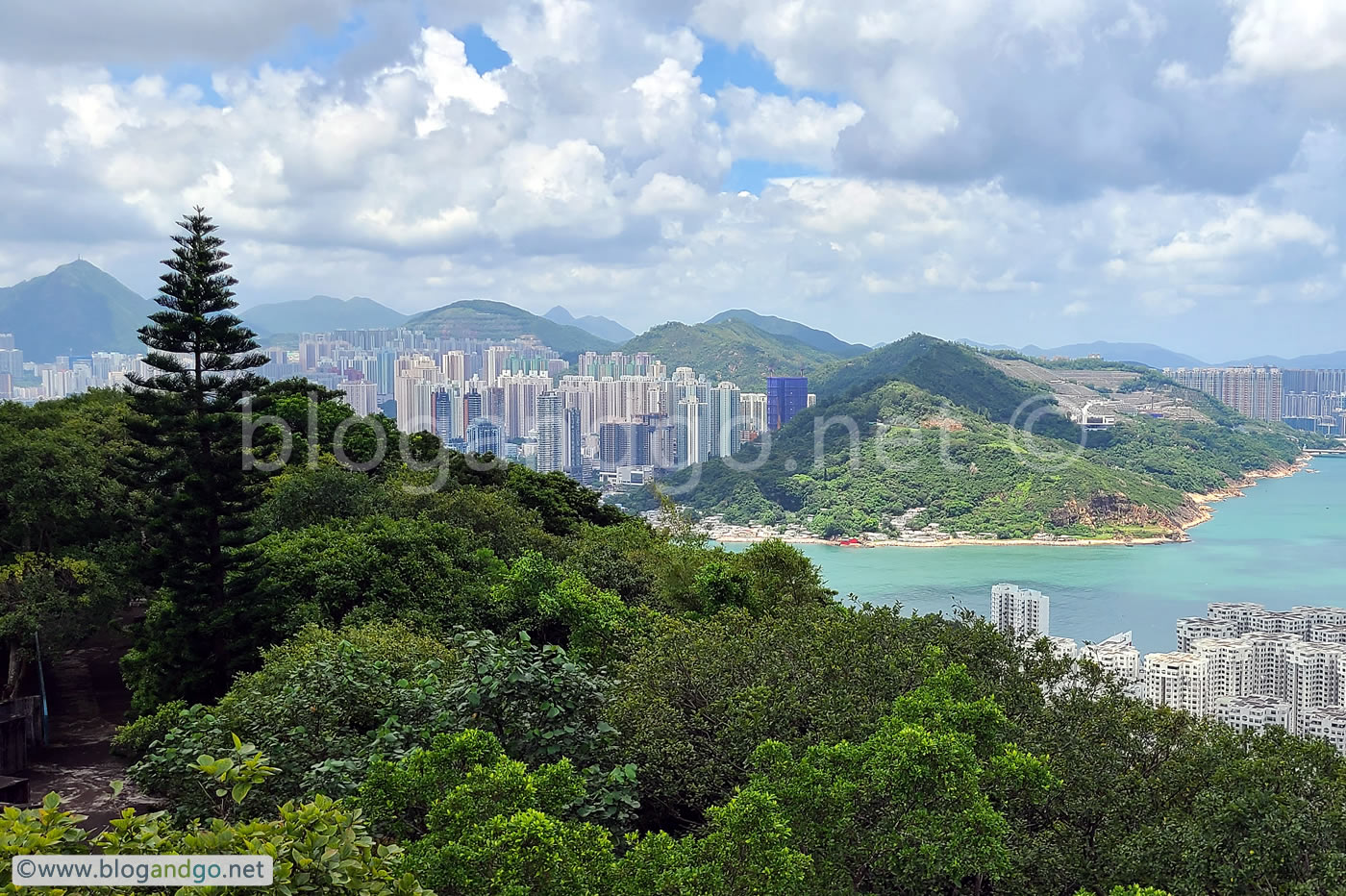 Sai Wan Battery - View to Devil's Peak